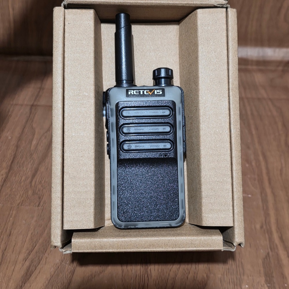 Retevis RB66 Portable Two Way Radio Walkie Talkie with BL666 Battery & Charger - Picture 8 of 10